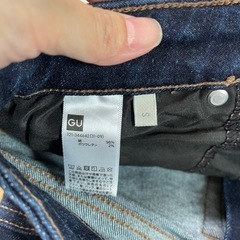 (お引き渡しの方が決まりました) ジーンズ等、セーター1枚の画像