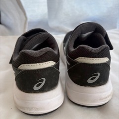 asics キッズシューズ　17センチの画像