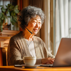 【葛飾区】在宅ワーク×買取テレアポ経験者募集｜1アポ4,000円＋インセンティブあり｜完全在宅の業務委託の画像