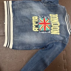 キッズ　デニムジャケットの画像