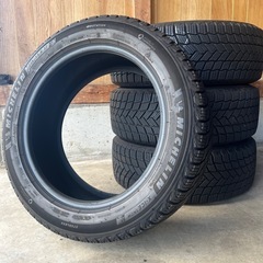 組み換え無料冬タイヤ215/55R17 98H ミシュランX-ice Snow の画像