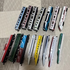 トレーン　オモチャの画像