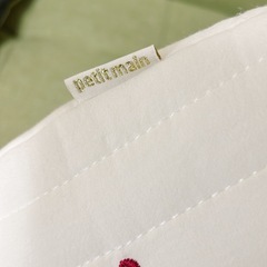 ⭐︎美品⭐︎プティマイン　授乳クッション　700円の画像