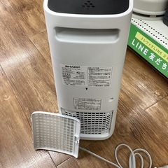 SHARP セラミックファンヒーター 2018年製の画像