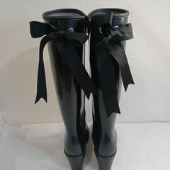 【中古品・傷や汚れあり】Un Sourire バックリボン付きロングレインブーツ／A0013Mの画像