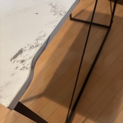 【LOWYA】大理石風天板デスクの画像