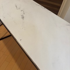 【LOWYA】大理石風天板デスクの画像