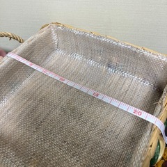 植物を編んだ系のかご バスケットの画像