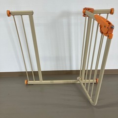 ベビー用間仕切り棒の画像