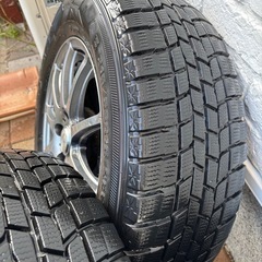 【値下げ】スタッドレスタイヤ 215/65R16 グッドイヤー アイスナビ6の画像
