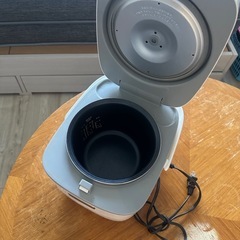 YAMAZEN 炊飯器　3号炊きの画像