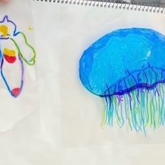 【アトリエべる流山教室】座っているポーズ、パンチしているポーズ🤛…君の友達を描いてみようの画像