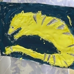 【アトリエべる流山教室】座っているポーズ、パンチしているポーズ🤛…君の友達を描いてみようの画像