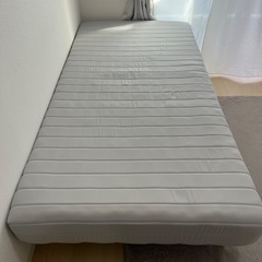 シングルベッド（半年間のみ使用）の画像