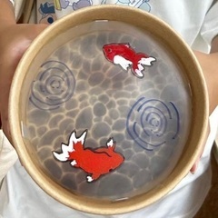 【アトリエべる小金井教室】どんなポーズ❓😁リアルに面白楽しく友達を描こう🖌️🖊️🪑の画像