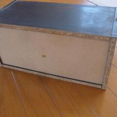 CDラック、ガラス扉付き、仕切りありの画像