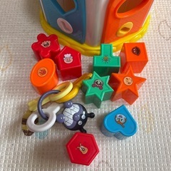 アンパンマン　どこがあくかな　カギパズルの画像