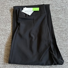 スラックスズボン（新品）の画像