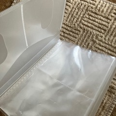 クリアファイル　ミニ　カードや紙の保険資格確認書などに　※使用感ありの画像