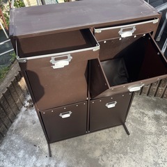 棚　物入れの画像