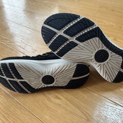 UGG スニーカー Heritage Trainer Nubuck 24.5の画像