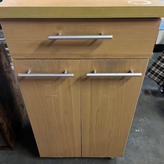 分別　ゴミ箱付き　キッチン収納の画像