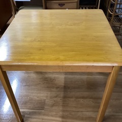 ダイニングテーブル【町田市再生家具】　252165の画像