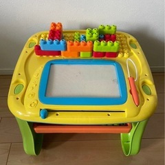 top tots 2in1 アクティビティテーブル ドライブテーブルの画像