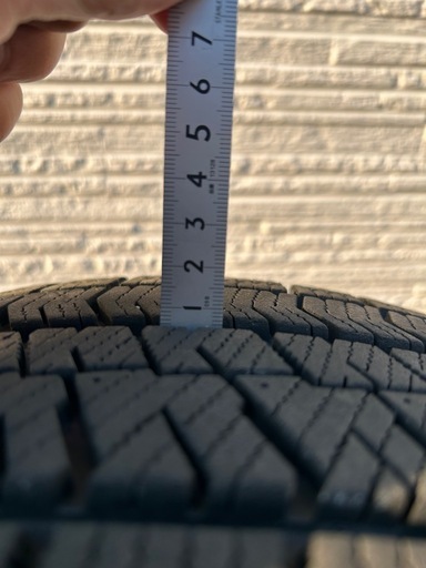ブリヂストン ブリザック VRX2 185/65r15　21年35週製造
