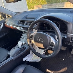 レクサス　CT200h バージョンL 革　サンルーフ　の画像