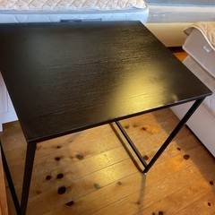 パソコン机の画像