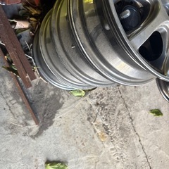 12インチアルミホイールの画像