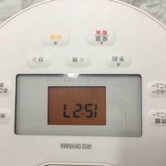 炊飯器の画像