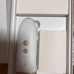 【ほぼ未使用】YUNDOO 脱毛器 冷感IPL 光美容器 男女兼用 家庭用 ホワイト×ゴールド ✨ 京王線駅受け渡し可／配送可（送料実費）の画像
