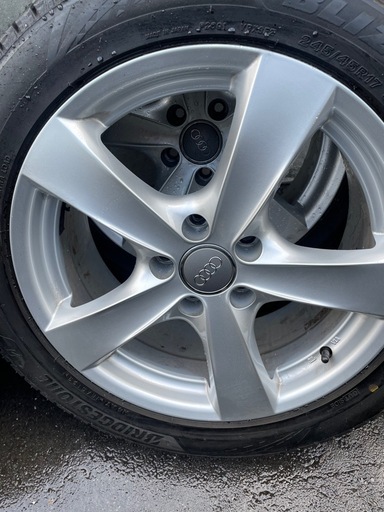 アウディTT 純正ホイール　スタッドレスタイヤ245/45R17 VRX3