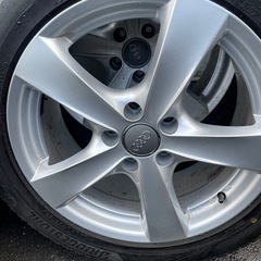 アウディTT 純正ホイール　スタッドレスタイヤ245/45R17 VRX3の画像