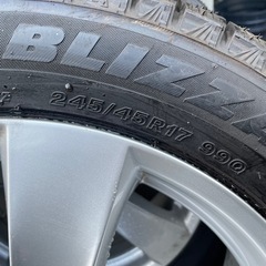 アウディTT 純正ホイール　スタッドレスタイヤ245/45R17 VRX3の画像
