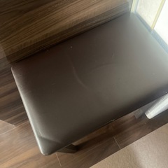 ピアノ　イス　の画像