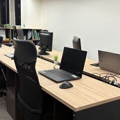 ＼経験者限定／時給1,800円〜＼20代・30代大歓迎／週4～OK。お得な無料サービスのご案内業務★高時給★インセンティブありの画像