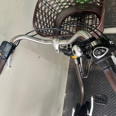 東京23区配達無料🌈新基準 Panasonic パナソニック ビビDX 8.9Ah リチウム 電動自転車中古　1961の画像
