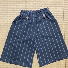 子ども服(100cm)の画像