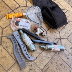 自転車⭐️車載工具⭐️パンク修理キット⭐️の画像