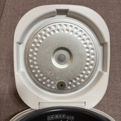 炊飯器の画像