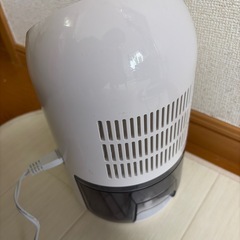 ミニ除湿機
の画像