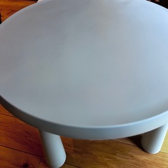 IKEA マンムット子供用テーブル　の画像