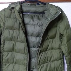 《ユニクロ》フード付ダウン(130)の画像