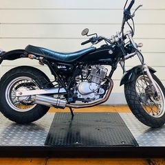 32554km ★始動動画あり★　バンバン200　NH41A スズキ　中型　兵庫県　神戸市　バイクの画像