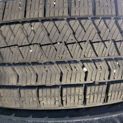 ⭐️ブリヂストン 2022年製 VRX2 175/65R15 スタッドレスタイヤ 中古 北海道札幌市の画像