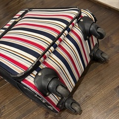 旅行用キャリーケースの画像