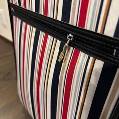 旅行用キャリーケースの画像